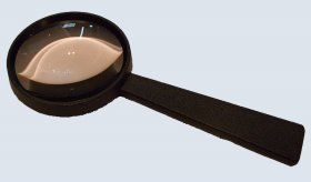Large Magnifying Glass with Aspheric Lens