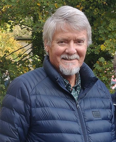 Author interview with Arnold Cooke: Tadpole Hunter