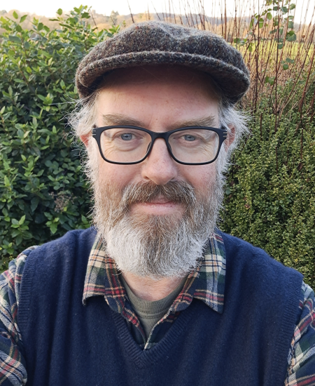 Author interview with Christopher Hart – Hedgelands